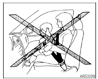 Illustration showing the severe danger of holding an infant on an adult's lap during a collision inside a Nissan Versa