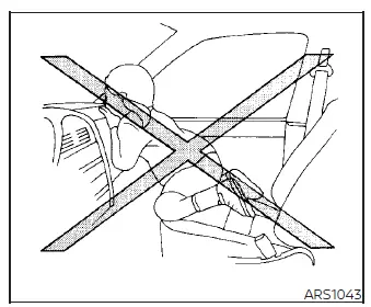Warning illustration of a child sitting unrestrained on the rear seat of a Nissan Versa, leaning dangerously close to the side window