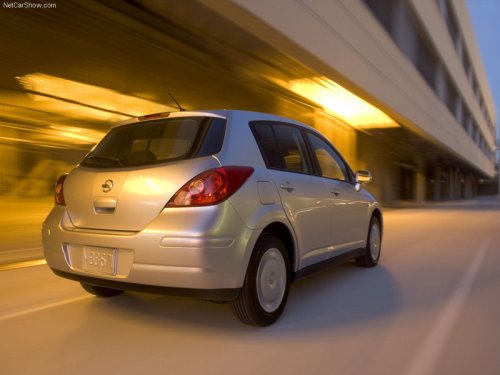 Nissan Versa